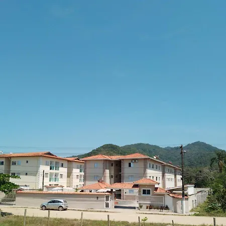 Ap 2 dorm 500 m da Praia Grande-2